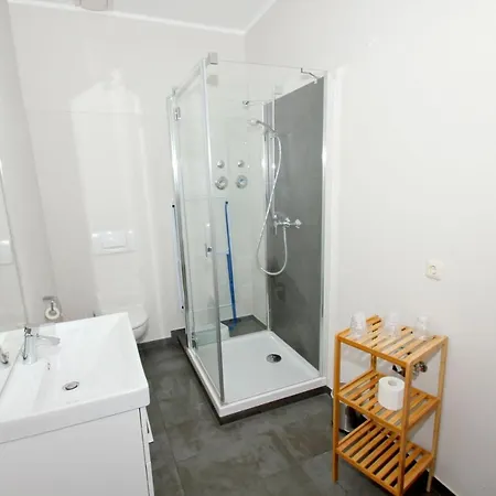 Balkon, Gratis Nutzung Vom Ahoi Erlebnisbad Und Sauna In Sellin - Residenz Strandeck Fewo01