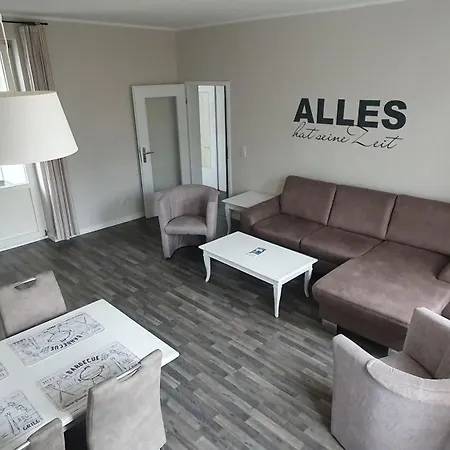 Balkon, gratis Nutzung vom AHOI Erlebnisbad und Sauna in Sellin - Residenz Strandeck FeWo01 Goehren (Ruegen)