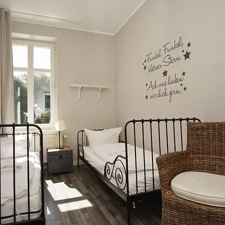 Balkon, Gratis Nutzung Vom Ahoi Erlebnisbad Und Sauna In Sellin - Residenz Strandeck Fewo01 *